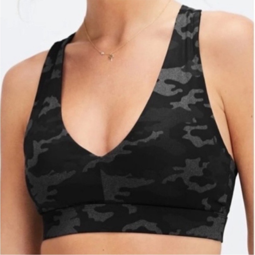 Fabletics Everyday Convertible sports bra - camouflage